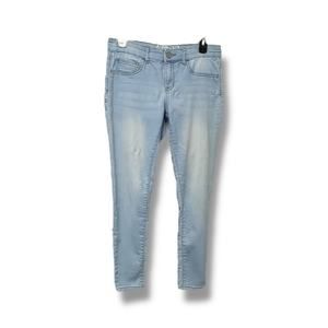 SO Juniors Light Wash Distress Jeggings, size 9 Regular